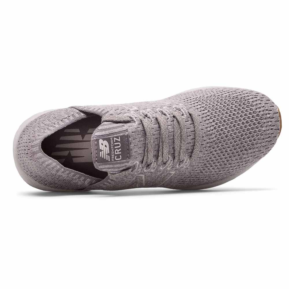 new balance sneakers dame